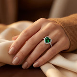 Bague Halo en Émeraude Argentée — Doumira