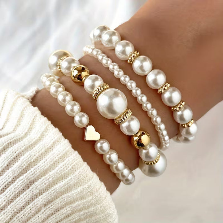 Bracelets en perles blanches — Doumira