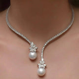 Collier Élégant et Éclatant en Perles Argentées — Doumira