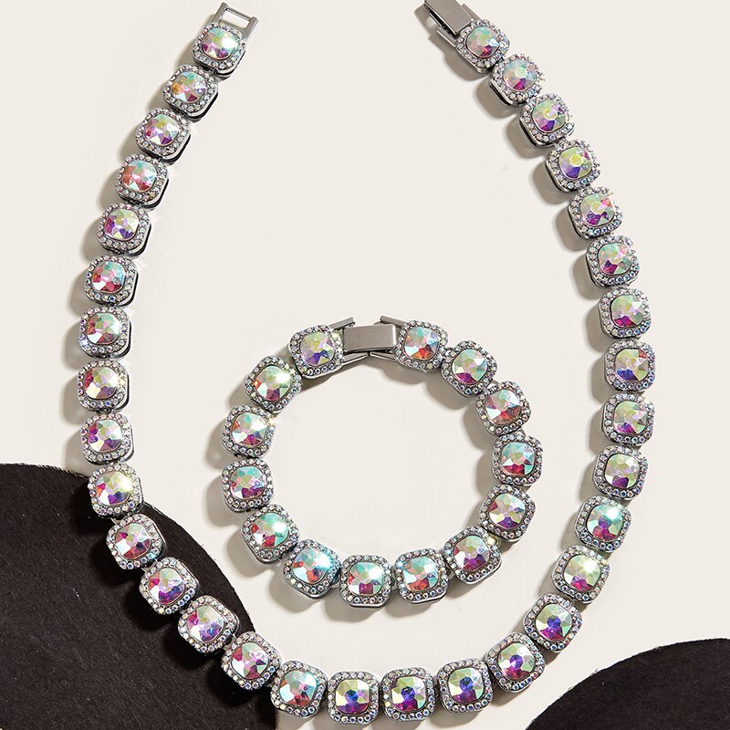 Collier rappeur us — Doumira