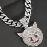 Collier rappeur bling bling — Doumira