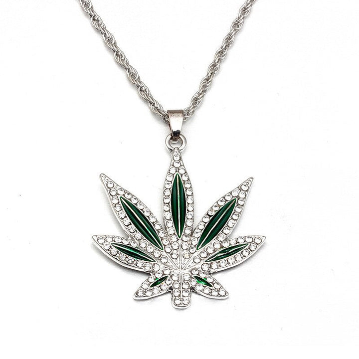 Collier Weed — Doumira